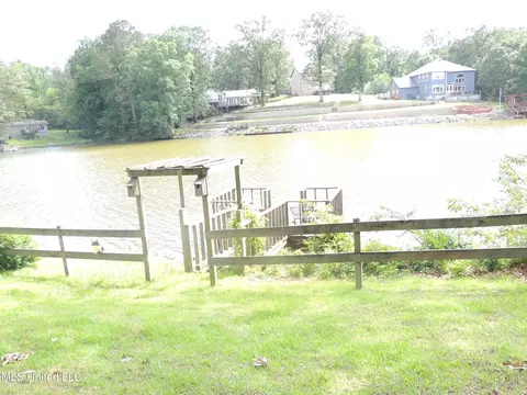 Exterior - 8671 Bob White Dr, Hernando, MS 38632 photo 15 of 18