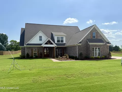 1601 Ashtons Ln, Hernando, MS 38632