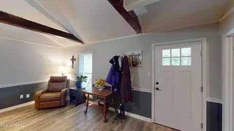 Entry Way - 3902 S Windermere Dr, Nesbit, MS 38651 photo 1 of 6