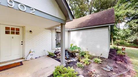 Other - 3902 S Windermere Dr, Nesbit, MS 38651 photo 2 of 13