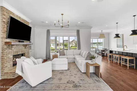 Living - 108 Camden Trl, Madison, MS 39110 photo 1 of 1