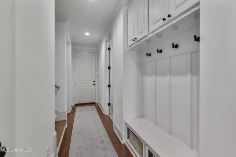 Entry Way - 108 Camden Trl, Madison, MS 39110 photo 3 of 4