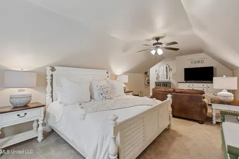Bedroom - 6280 Spring Hill Dr, Olive Branch, MS 38654 photo 6 of 6