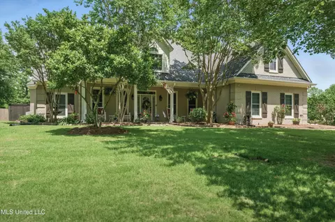 6280 Spring Hill Dr, Olive Branch, MS 38654