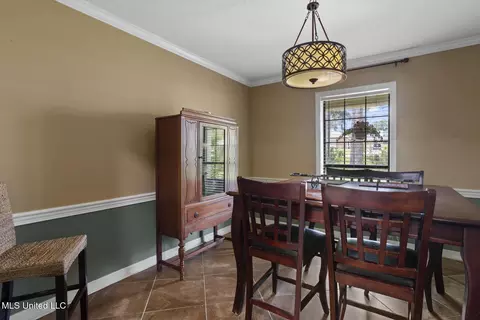 Dining - 316 Fox Holw, Canton, MS 39046 photo 3 of 3