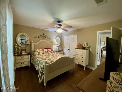 107 Claire Ln, Lucedale, MS 39452 photo 7