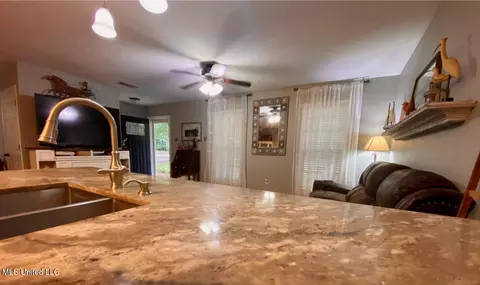 107 Claire Ln, Lucedale, MS 39452 photo 13