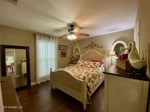 107 Claire Ln, Lucedale, MS 39452 photo 8