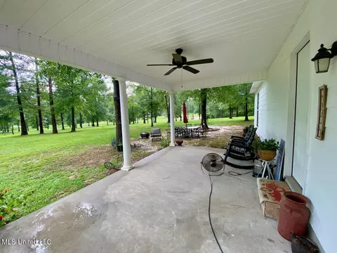 107 Claire Ln, Lucedale, MS 39452 photo 23