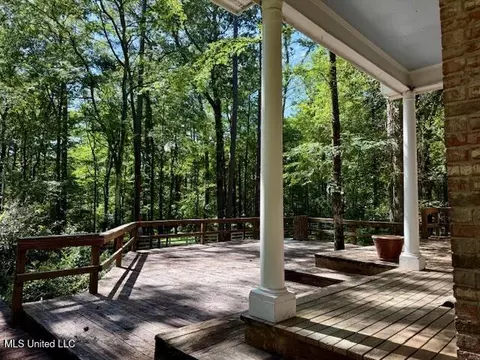 Exterior - 618 Gordon Pl #618, Madison, MS 39110 photo 3 of 6