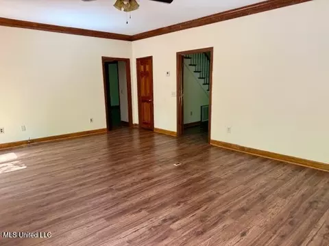 Living - 618 Gordon Pl #618, Madison, MS 39110 photo 2 of 2