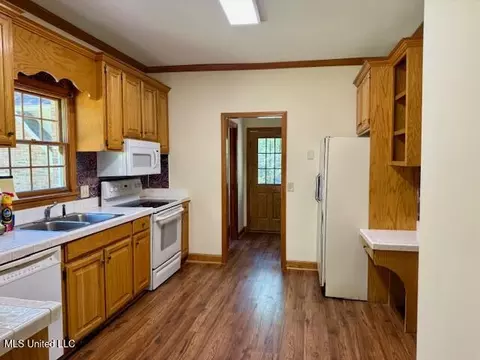 Entry Way - 618 Gordon Pl #618, Madison, MS 39110 photo 2 of 2
