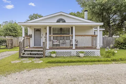 3911 Belmede Dr, Gulfport, MS 39507