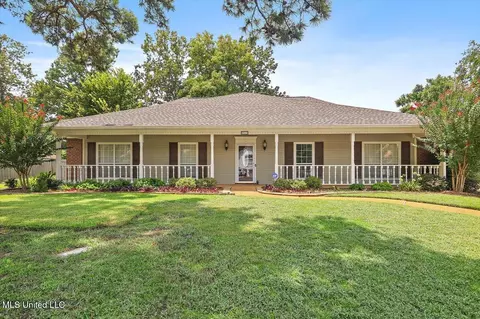 907 Tetbury Pl, Brandon, MS 39047