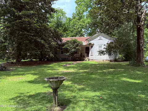 6769 Ms-569, Smithdale, MS 39664
