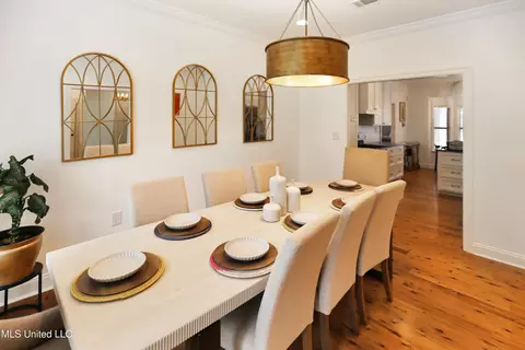Dining - 328 Ingleside Dr, Madison, MS 39110 photo 3 of 3