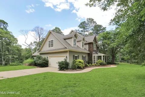 Exterior - 328 Ingleside Dr, Madison, MS 39110 photo 16 of 18