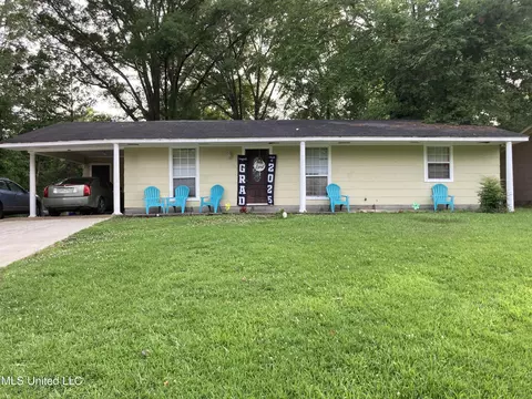 3121 Woodvile Cir, Jackson, MS 39212