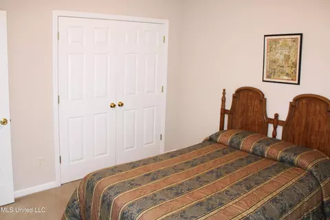 Bedroom - 3454 W Houglass Dr, Hernando, MS 38632 photo 4 of 6