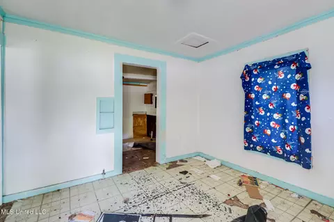 747 N Vardaman St, Wiggins, MS 39577 photo 9