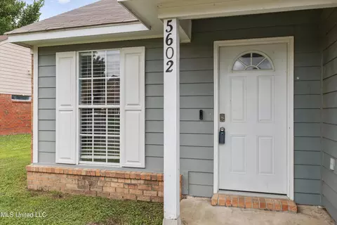 5602 E Kaitlyn Dr, Walls, MS 38680