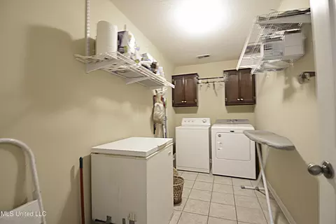 1649 W Drake Cv, Hernando, MS 38632 photo 15