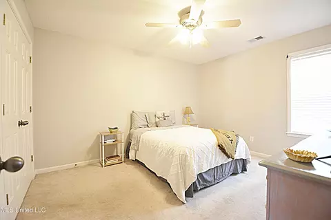 1649 W Drake Cv, Hernando, MS 38632 photo 14