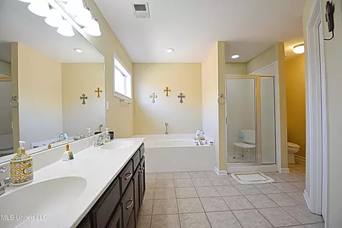 1649 W Drake Cv, Hernando, MS 38632 photo 10