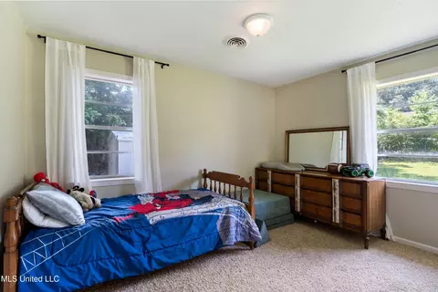 2670 Williamsburg Ln, Hernando, MS 38632 photo 10