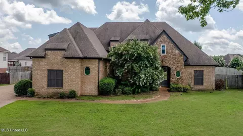 3542 Marcia Louise Dr, Southaven, MS 38672