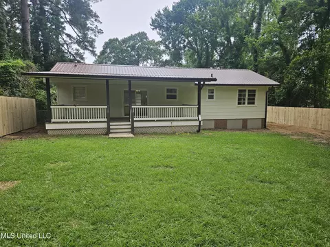503 Brooklyn Dr, Natchez, MS 39120