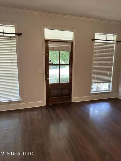 Entry Way - 125 Channing Cir, Canton, MS 39046 photo 1 of 1