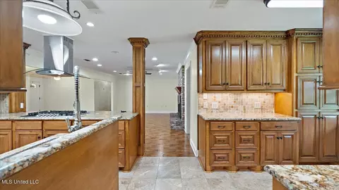 Entry Way - 112 Eastgate Cir, Forest, MS 39074 photo 1 of 3