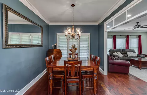 Dining - 568 Cliffview Dr, Brandon, MS 39047 photo 1 of 6