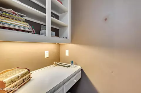 Other - 568 Cliffview Dr, Brandon, MS 39047 photo 5 of 13