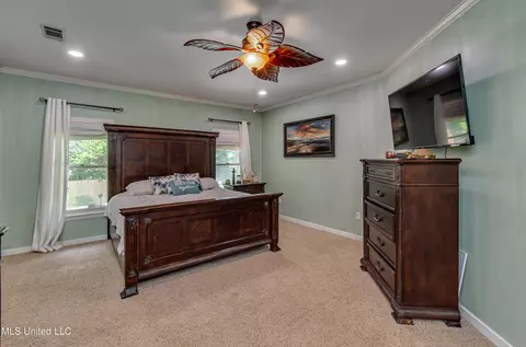 Bedroom - 568 Cliffview Dr, Brandon, MS 39047 photo 2 of 12