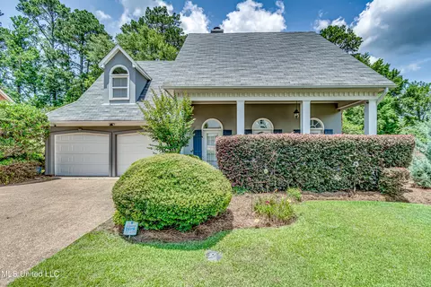 Exterior - 568 Cliffview Dr, Brandon, MS 39047 photo 18 of 21