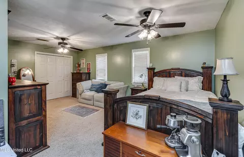 Bedroom - 568 Cliffview Dr, Brandon, MS 39047 photo 4 of 12