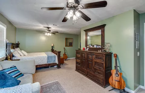 Bedroom - 568 Cliffview Dr, Brandon, MS 39047 photo 3 of 12