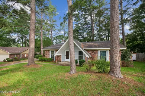 108 Fairdale Pl, Brandon, MS 39042 photo 1