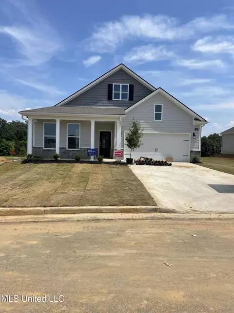 5382 Bunyan Hill Dr, Olive Branch, MS 38654