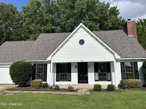 7120 Oak Forest Dr, Olive Branch, MS 38654