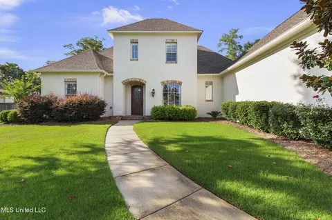 Exterior - 120 Saddlebrook Cv, Madison, MS 39110 photo 5 of 20