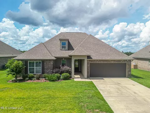 14280 Whippoorwill Rd, Gulfport, MS 39503