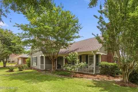 800 Strawberry Pointe, Madison, MS 39110 photo 2