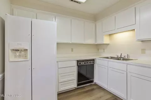 800 Strawberry Pointe, Madison, MS 39110 photo 12