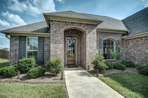 300 Buckhead Dr, Madison, MS 39110