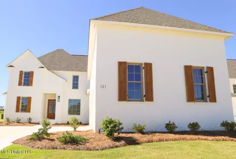 131 Genoa Dr, Madison, MS 39110