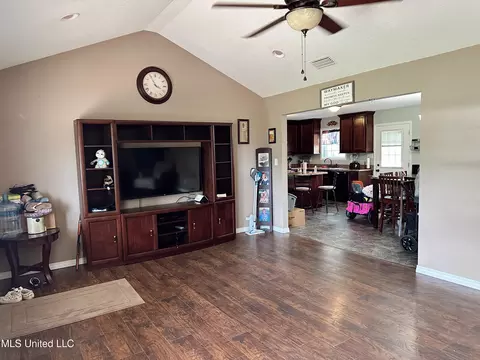 149 Sizemore Dr #33, Lucedale, MS 39452 photo 4