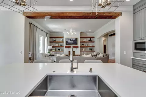 Kitchen - 105 Longleaf Ln, Madison, MS 39110 photo 7 of 7
